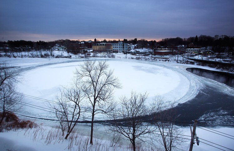 The Westbrook ice disk has once again stopped spinning. 